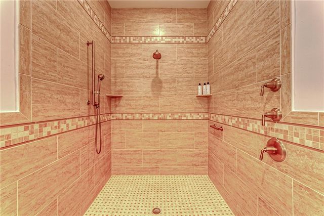 2726 NE 25TH Place, Fort Lauderdale, FL 33305