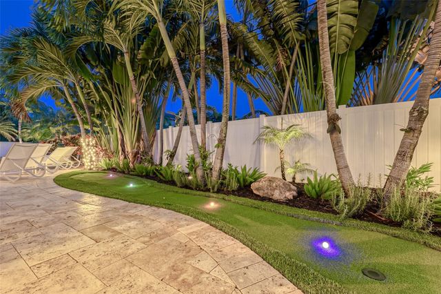 2726 NE 25TH Place, Fort Lauderdale, FL 33305