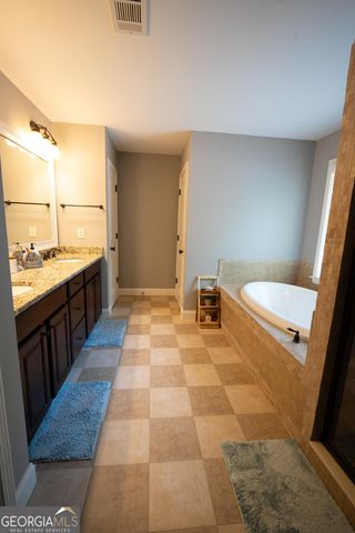 8225 Majors Glen Court, Cumming, GA 30041