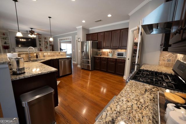 8225 Majors Glen Court, Cumming, GA 30041