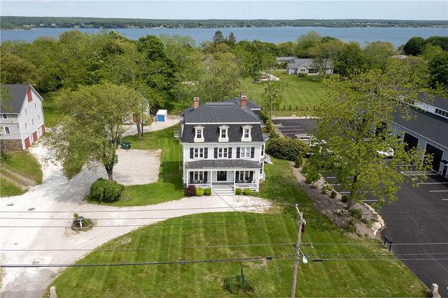 2951 East Main Road 3, Portsmouth, RI 02871