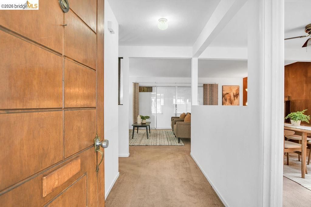 Image 3 of property listing at 226 226 S 41St St, Richmond, CA 94804