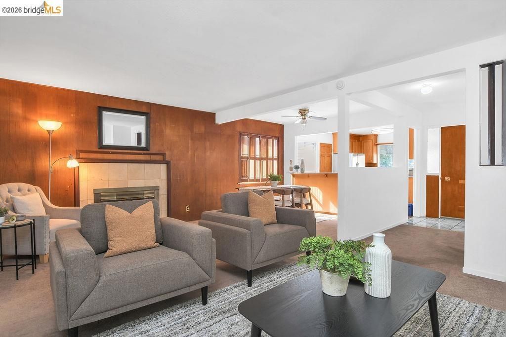 Image 5 of property listing at 226 226 S 41St St, Richmond, CA 94804