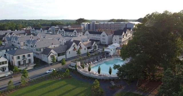 180 5th Street, Fayetteville, GA 30214