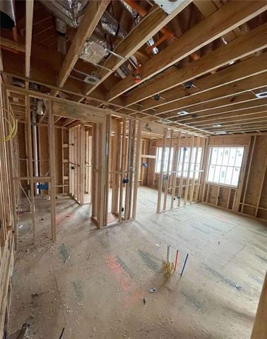 180 5th Street, Fayetteville, GA 30214