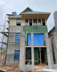 180 5th Street, Fayetteville, GA 30214