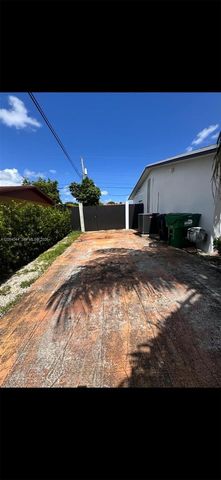 4021 SW 122nd Court A, Miami, FL 33175