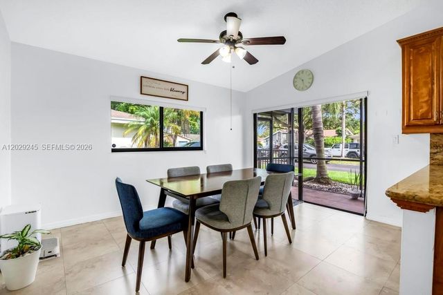 971 NW 89th Ave, Plantation, FL 33324