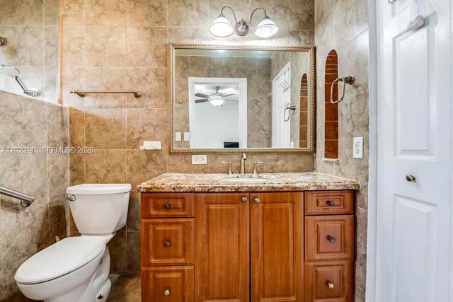 971 NW 89th Ave, Plantation, FL 33324