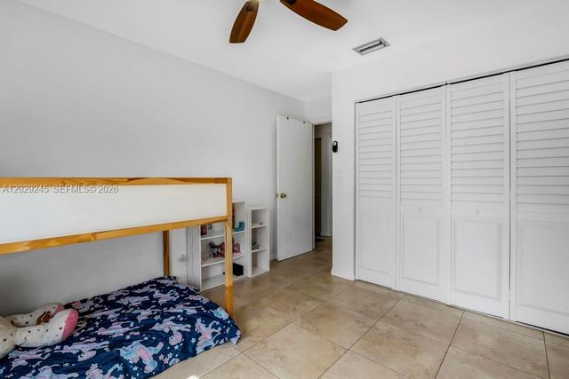 971 NW 89th Ave, Plantation, FL 33324