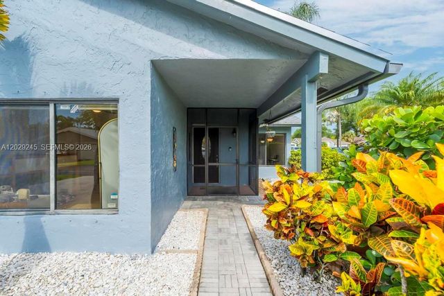 971 NW 89th Ave, Plantation, FL 33324