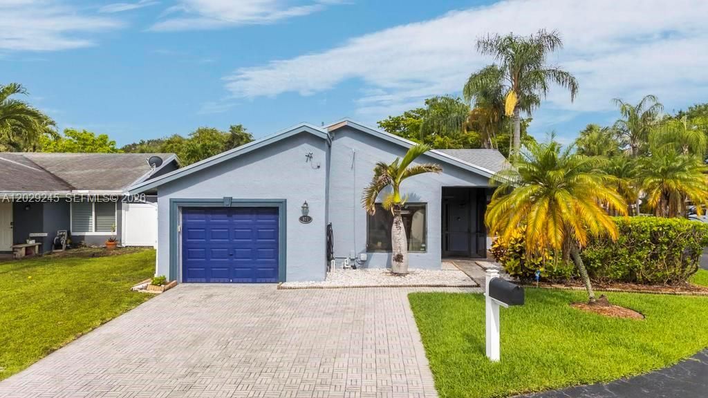 971 NW 89th Ave, Plantation, FL 33324