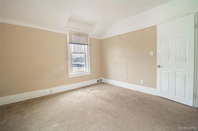 16881 Burgess, Detroit, MI 48219
