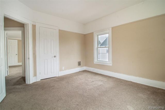 16881 Burgess, Detroit, MI 48219