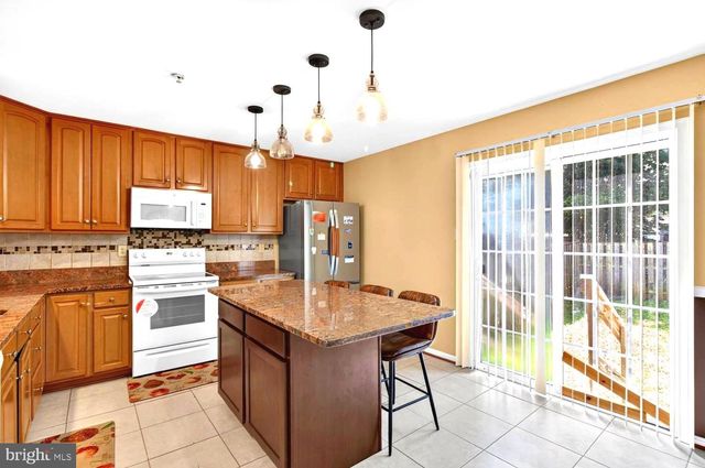 2083 BUELL DR, Frederick, MD 21702