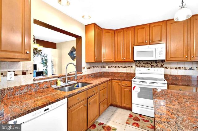 2083 BUELL DR, Frederick, MD 21702