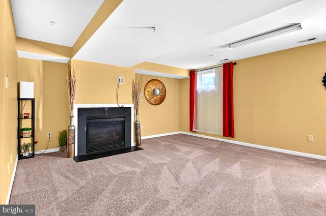 2083 BUELL DR, Frederick, MD 21702