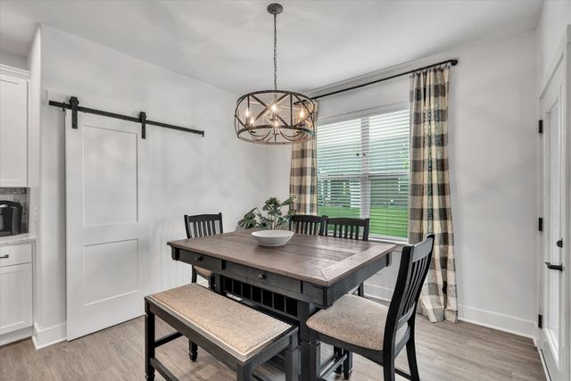 3052 Charissas Place, Bettendorf, IA 52722