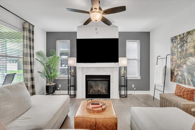 3052 Charissas Place, Bettendorf, IA 52722