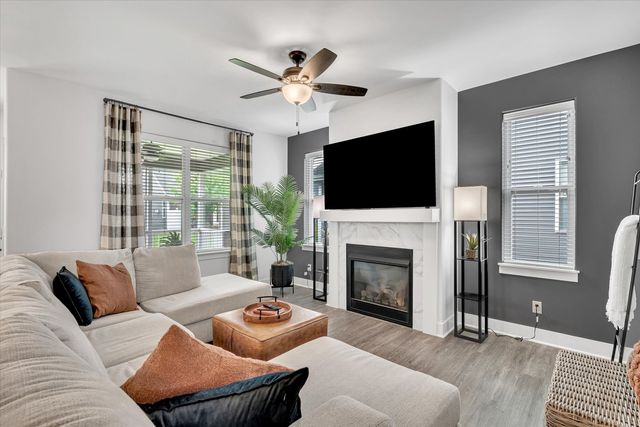 3052 Charissas Place, Bettendorf, IA 52722