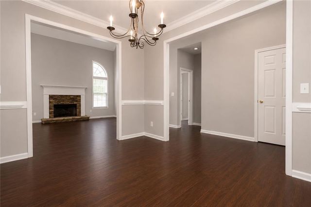 313 Vineyard Drive, Dallas, GA 30132