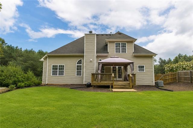 313 Vineyard Drive, Dallas, GA 30132
