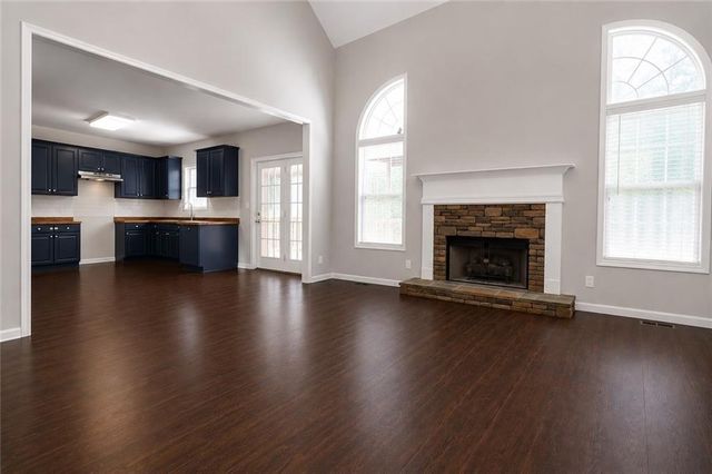 313 Vineyard Drive, Dallas, GA 30132