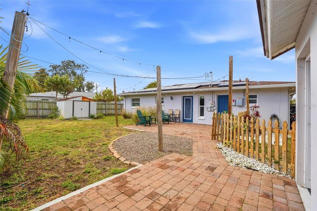 5517 PERSHING STREET NE, St Petersburg, FL 33703