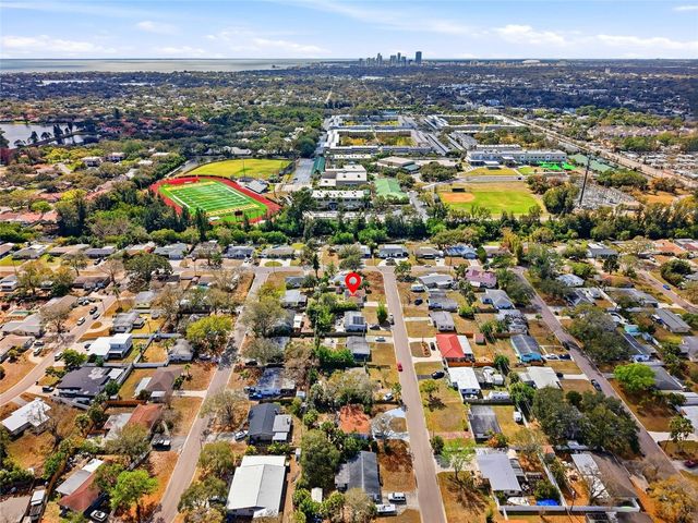 5517 PERSHING STREET NE, St Petersburg, FL 33703