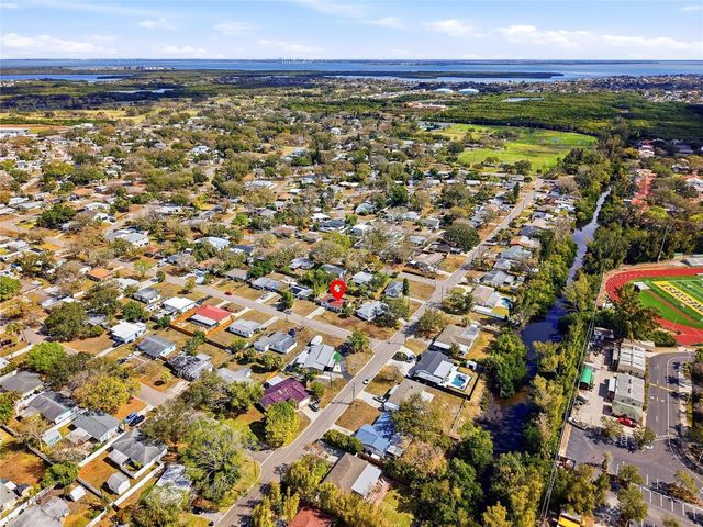 5517 PERSHING STREET NE, St Petersburg, FL 33703