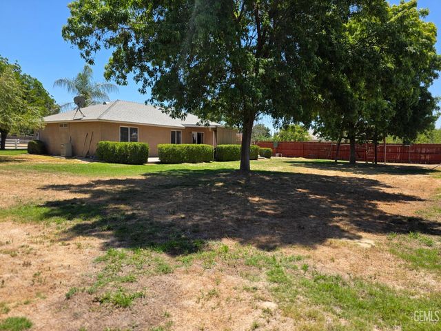 4503 Willard Street, Bakersfield, CA 93314