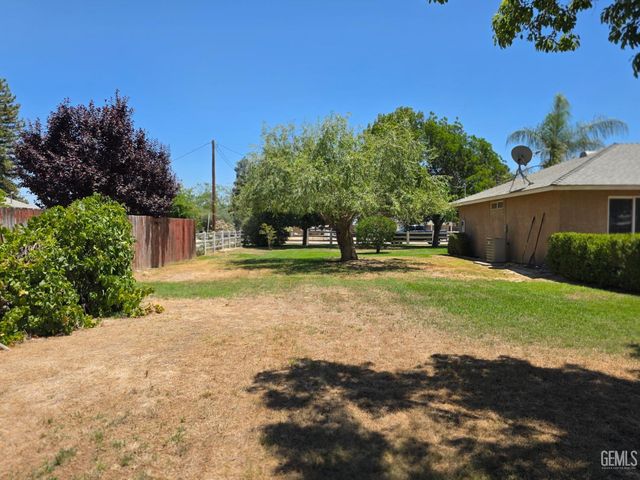 4503 Willard Street, Bakersfield, CA 93314