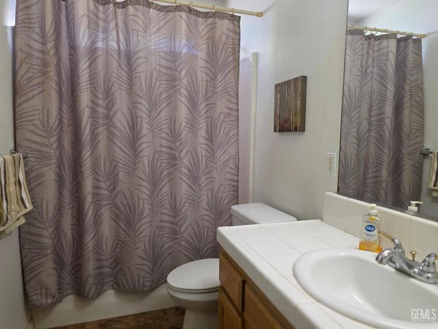 4503 Willard Street, Bakersfield, CA 93314