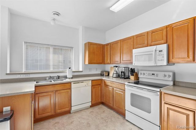 22730 Goddard Road, Taylor, MI 48180