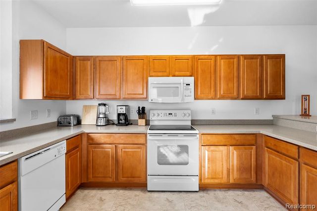 22730 Goddard Road, Taylor, MI 48180