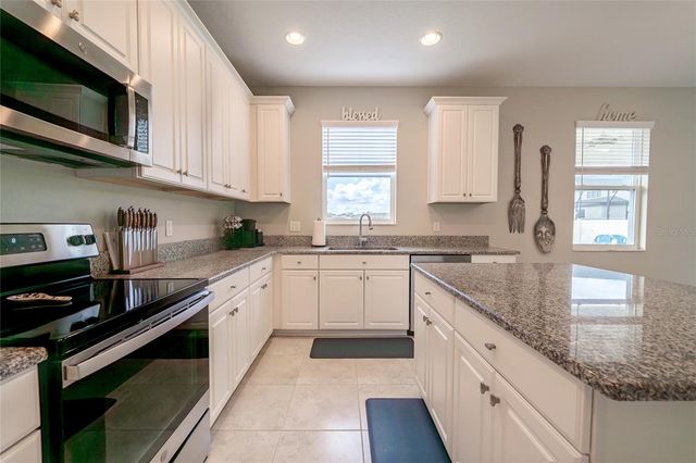 31030 PARROT REEF COURT, Wesley Chapel, FL 33545