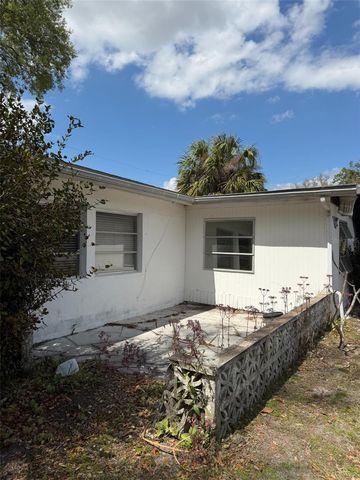 5819 HOWARD LANE, Punta Gorda, FL 33950