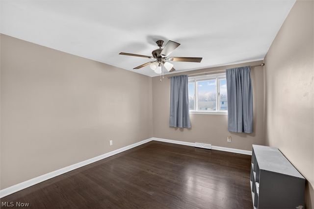 1905 Camberly Drive, Cleveland, OH 44124