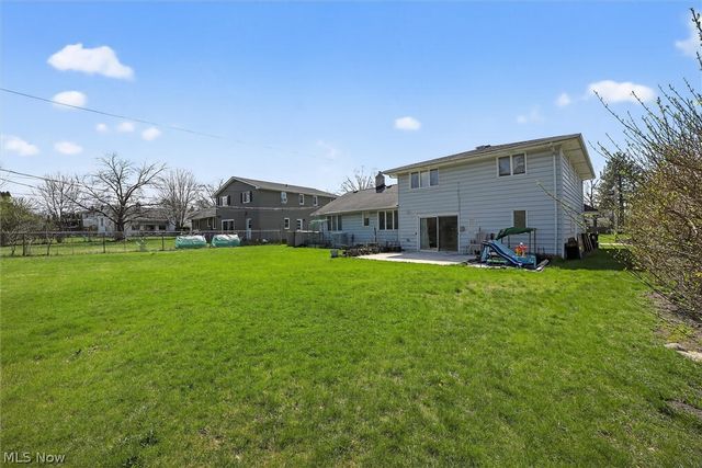 1905 Camberly Drive, Cleveland, OH 44124