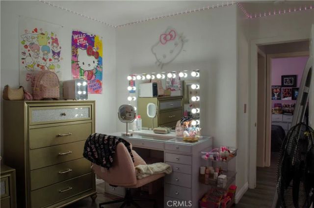 13250 Ivanpah Road, Apple Valley, CA 92308