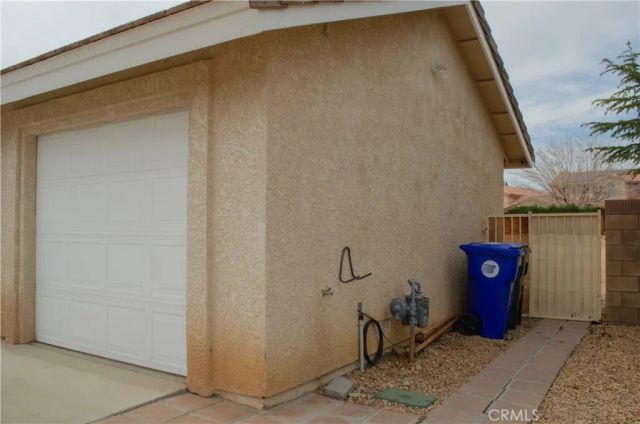 13250 Ivanpah Road, Apple Valley, CA 92308