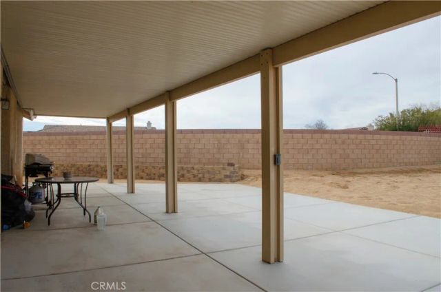 13250 Ivanpah Road, Apple Valley, CA 92308