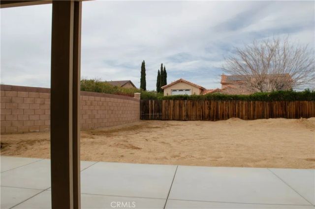 13250 Ivanpah Road, Apple Valley, CA 92308