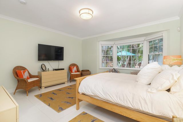 224 Phipps, Palm Beach, FL 33480