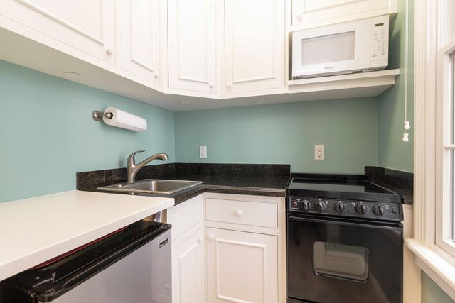 224 Phipps, Palm Beach, FL 33480