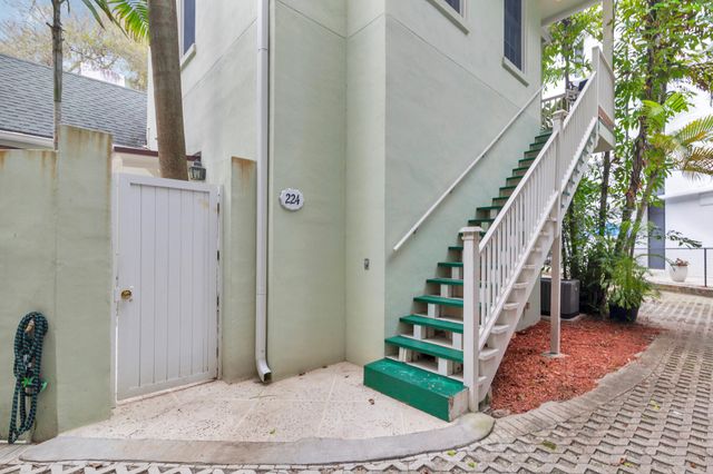 224 Phipps, Palm Beach, FL 33480