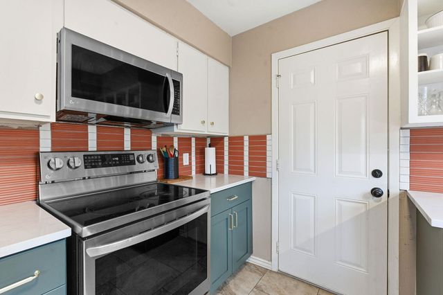 905 Silver Quail LN, Austin, TX 78758