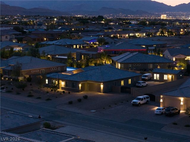 7612 West Torino Avenue, Las Vegas, NV 89113