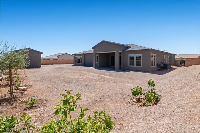 7612 West Torino Avenue, Las Vegas, NV 89113