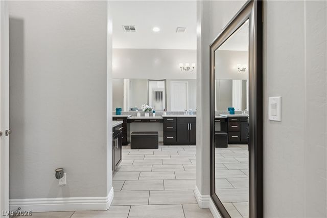 7612 West Torino Avenue, Las Vegas, NV 89113